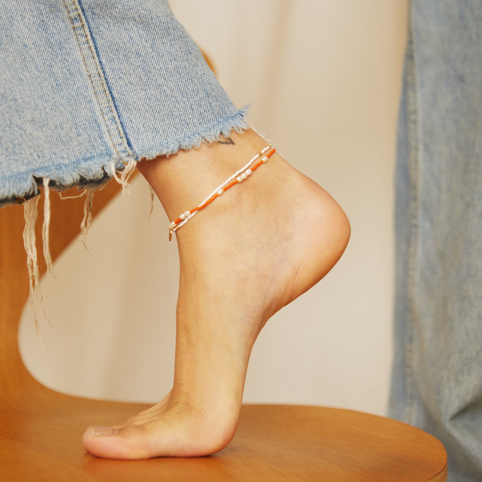 Poppy Pearl & Glass Beaded Anklet - Orange