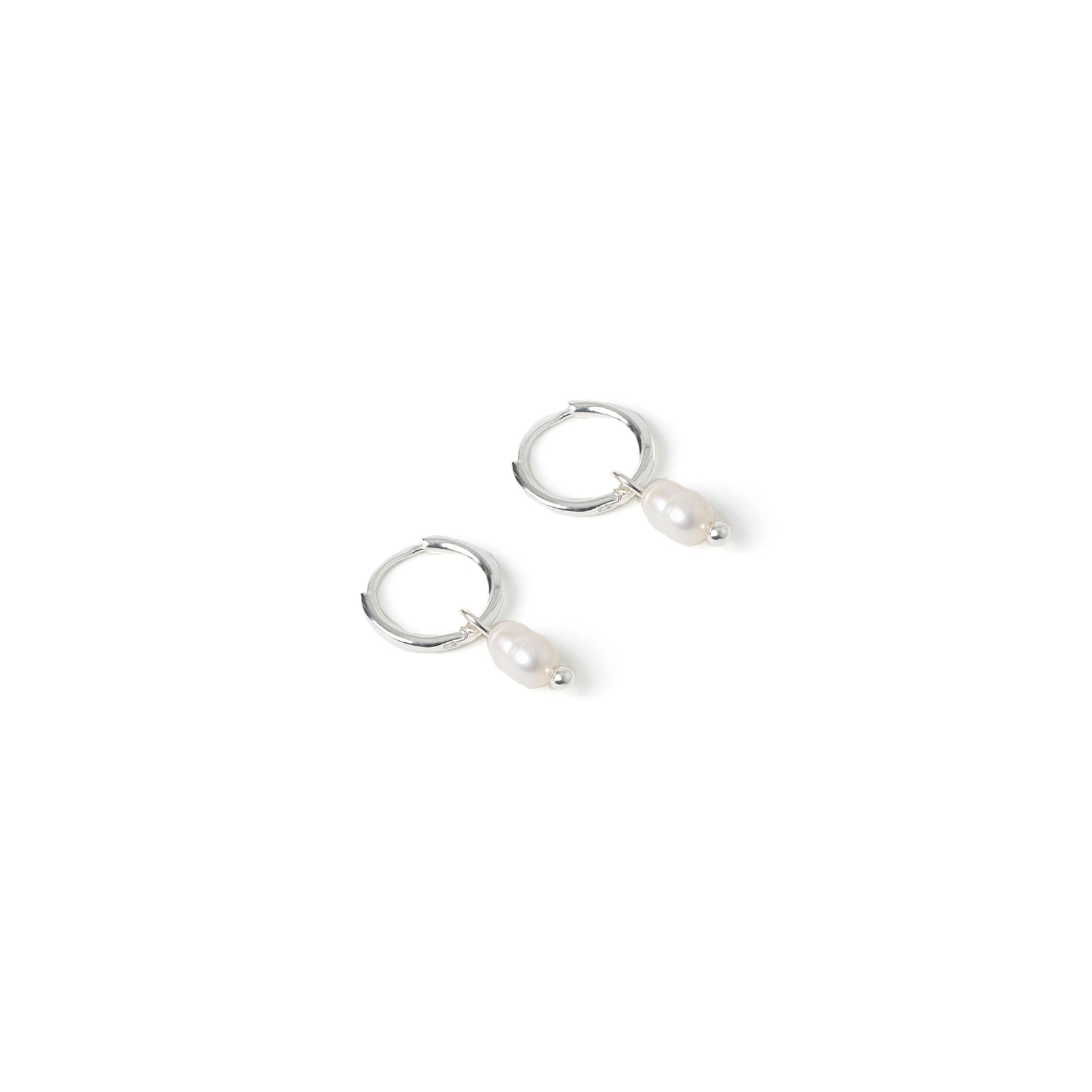 Cordelia Pearl Earrings - Silver